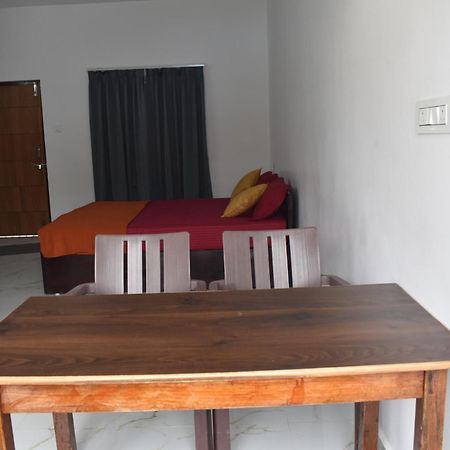 Gundappa Cafe Gokarna Kudle Beach Kültér fotó