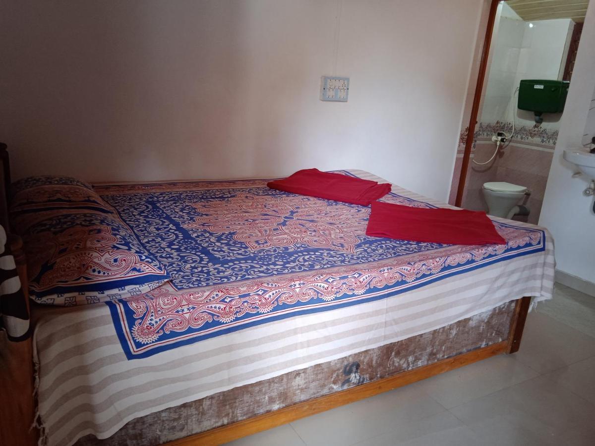 Gundappa Cafe Gokarna Kudle Beach Kültér fotó