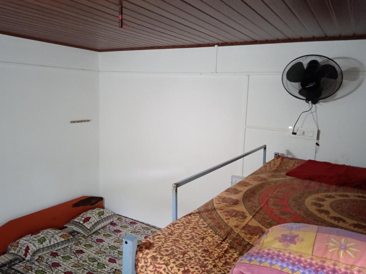 Gundappa Cafe Gokarna Kudle Beach Kültér fotó